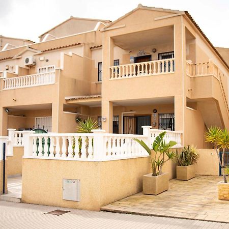 Sunny Getaway In Orihuela Costa Villa Dehesa de Campoamor  Dış mekan fotoğraf